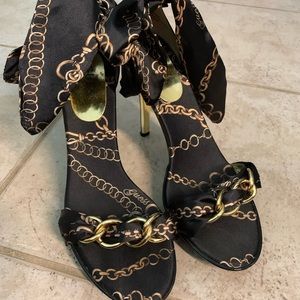 Guess by Marciano Lace up Shoes